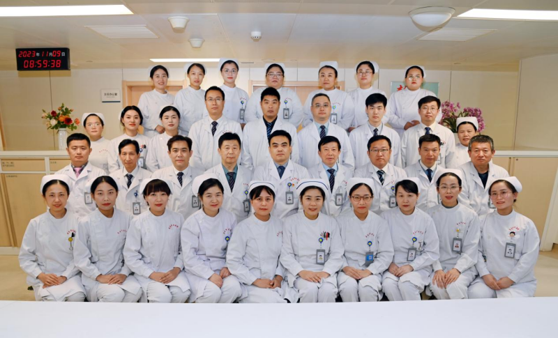 科室合影.png